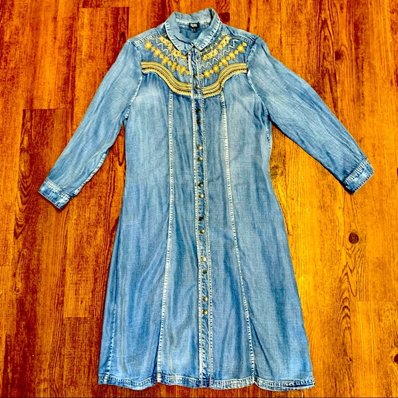Reba Dresses & Skirts - NWT Reba Soft Denim Dress